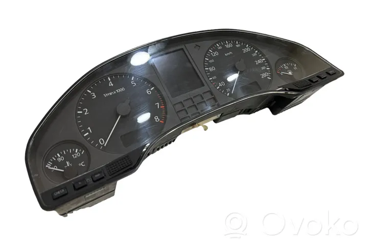 Audi A8 S8 D2 4D Speedometer (instrument cluster) 4D0919033F