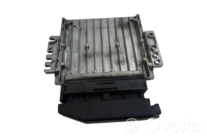 Renault Kangoo I Sterownik / Moduł ECU 8200214973