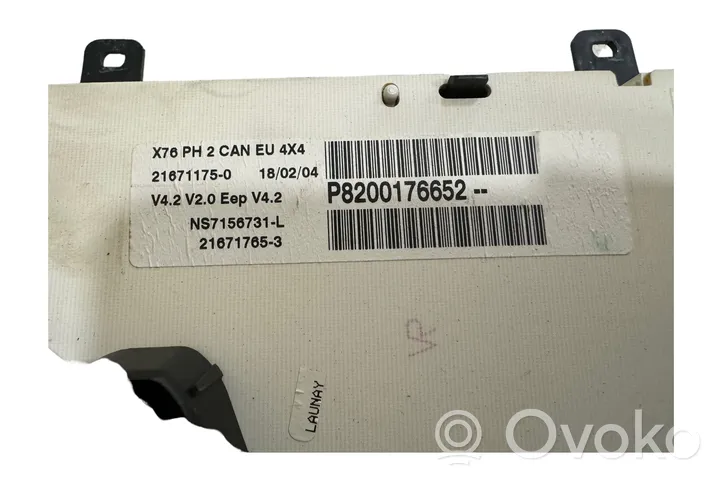 Renault Kangoo I Compteur de vitesse tableau de bord P8200176652