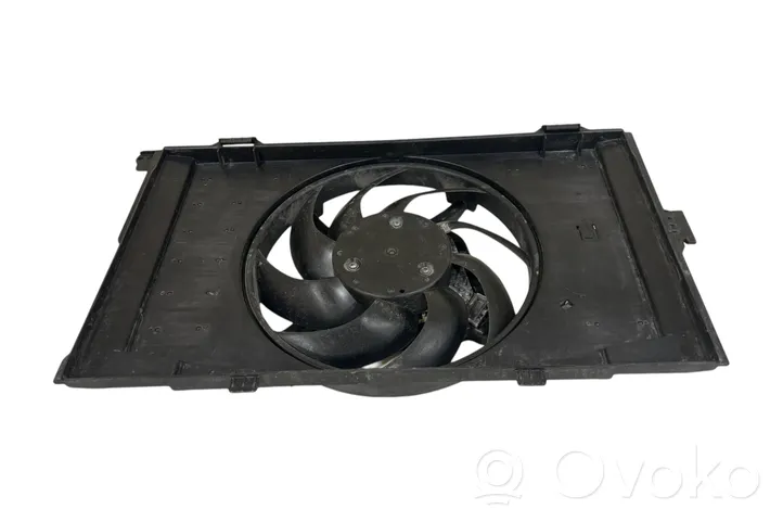 BMW i3 Ventilateur, condenseur de climatisation 8642143