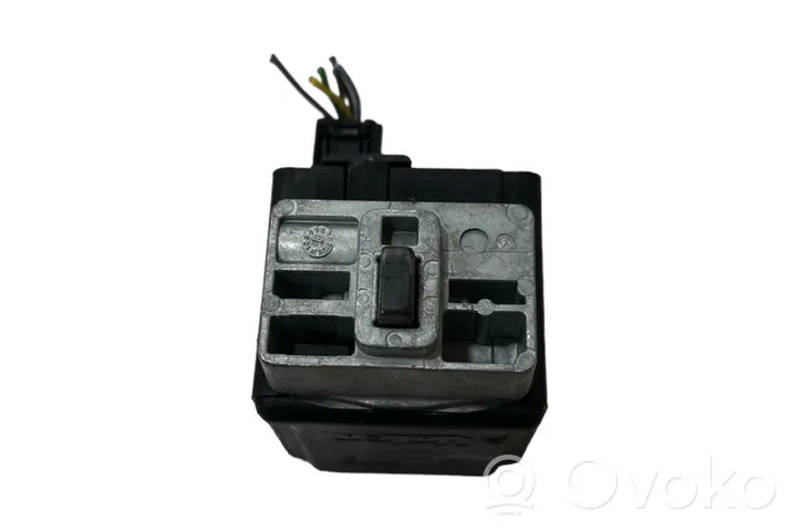 Renault Laguna III Blocchetto del volante 8200604932