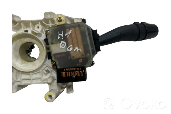 Hyundai H-1, Starex, Satellite Interruptor/palanca de limpiador de luz de giro 934004A451