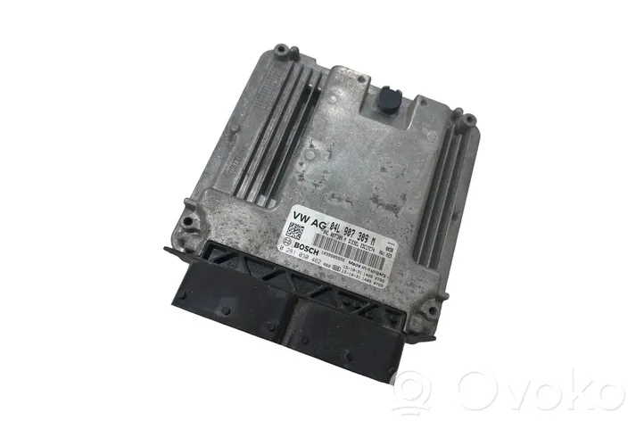 Volkswagen PASSAT B8 Sterownik / Moduł ECU 04L907309M