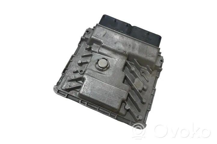 Audi A3 S3 8V Sterownik / Moduł ECU 06K907425B