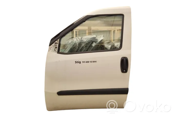 Opel Combo D Priekinės durys 