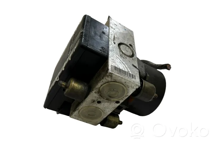 Toyota Hiace (H200) ABS-pumppu 4451026030