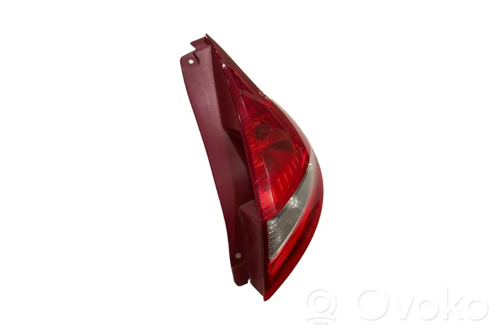 Ford Fiesta Lampa tylna 8A6113404A