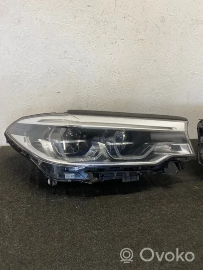 BMW 5 G30 G31 Lampy przednie / Komplet 7439209