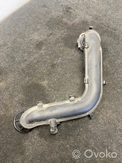 Volkswagen Golf VIII Tube d'admission d'air 05C145673B