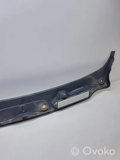 BMW 3 E90 E91 Wiper trim 15677210