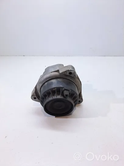 BMW 5 F10 F11 Supporto di montaggio del motore 6777374