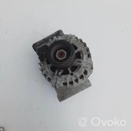 Opel Astra J Generatore/alternatore 13586366