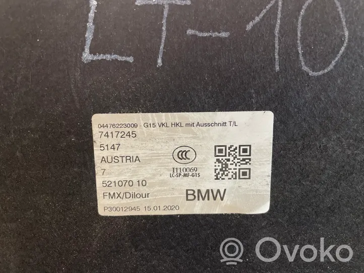 BMW 8 G15 Verkleidung Heckklappe Kofferraumdeckel 7417245