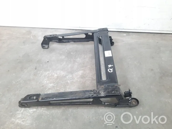 Volkswagen Touareg I Console, Assise de siège conducteur 7L0881677G