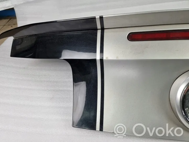 Ford Mustang V Puerta del maletero/compartimento de carga 