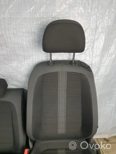 Volkswagen Beetle A5 Комплект сидений 