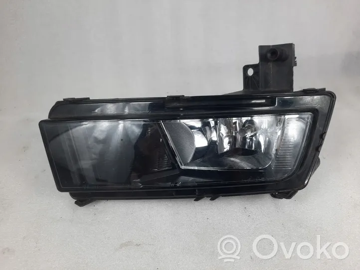 Volkswagen Touran III Feu antibrouillard avant 5TA941662A