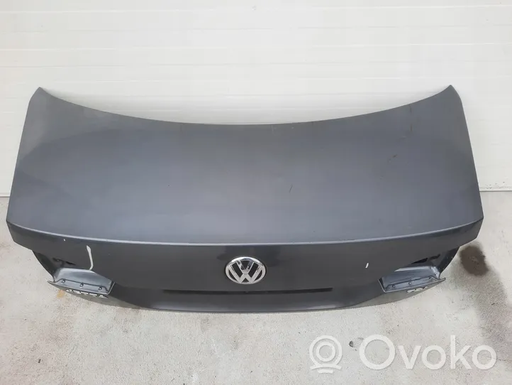 Volkswagen Jetta VI Takaluukun/tavaratilan kansi 