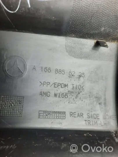 Mercedes-Benz ML W166 Coin de pare-chocs arrière A1668856225