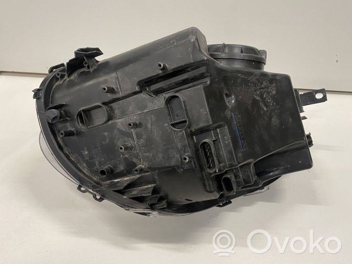 Mercedes-Benz R W251 Lampa przednia A2518260291