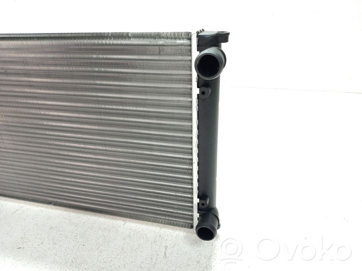 Volkswagen Golf III Dzesēšanas šķidruma radiators RNBC