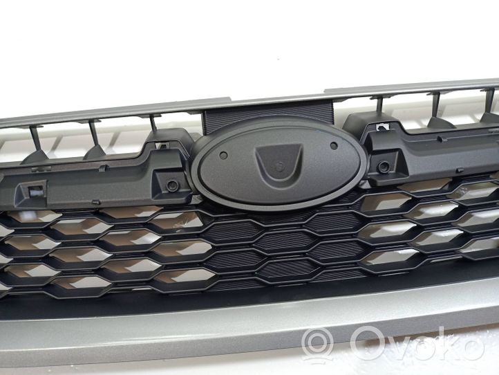 Subaru Impreza IV Grille de calandre avant 72C105