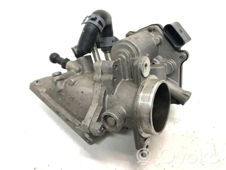 Volkswagen Golf VII Electric throttle body valve 04L128063P