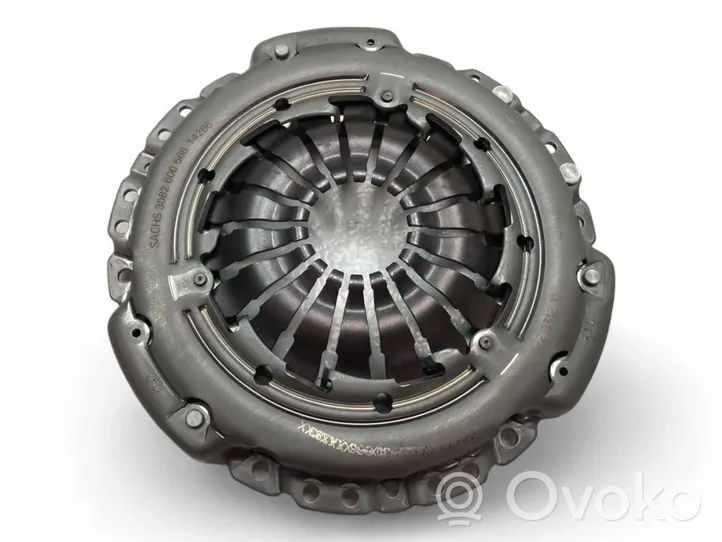 Renault Captur Clutch set kit 23354-00QAD