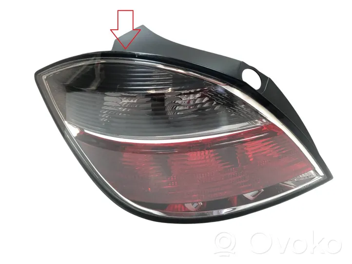 Opel Astra H Luci posteriori 1111336012