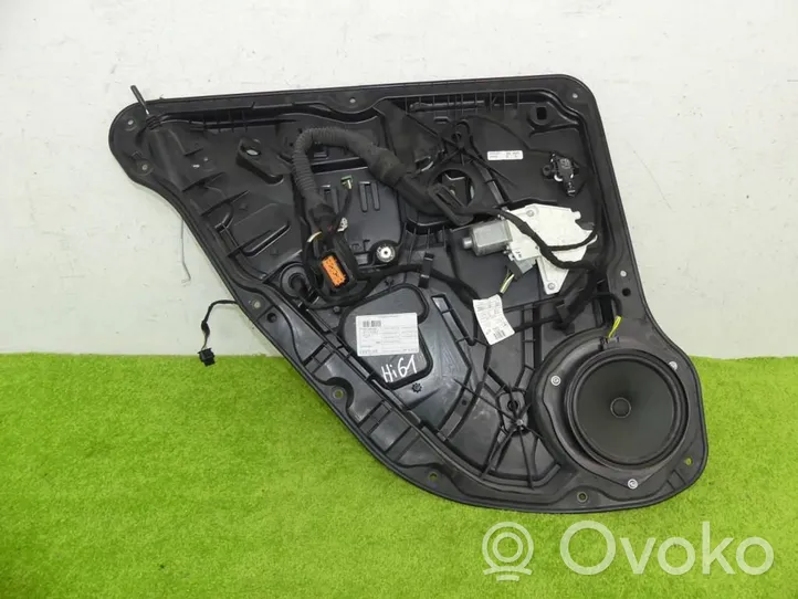 Mercedes-Benz ML W166 Alzacristalli della portiera posteriore con motorino 1669060501