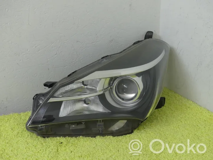 Toyota Yaris Lampa przednia YARIS3