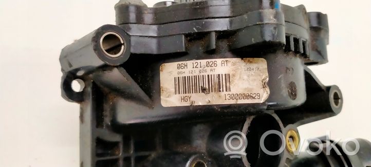 Audi A3 S3 8P Vesipumppu 06H121026AT