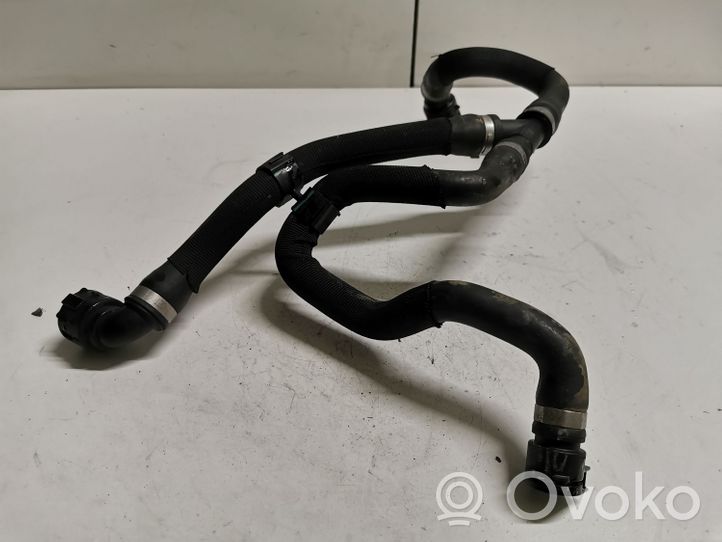 BMW 3 F30 F35 F31 Engine coolant pipe/hose 7609532