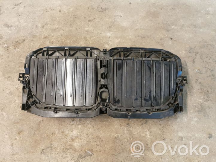 BMW X7 G07 Wlot / Kanał powietrza intercoolera 9464870