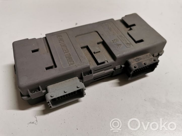 Peugeot 607 Module de commande de siège 9638960380