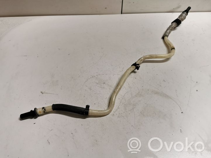 BMW X1 F48 F49 Fuel line/pipe/hose 7323846