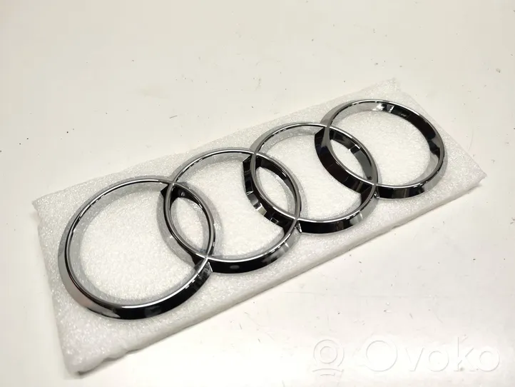 Audi Q5 SQ5 Valmistajan merkki/logo/tunnus 