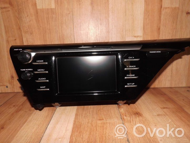 Toyota Camry VIII XV70  Radio/CD/DVD/GPS-pääyksikkö 8614033C80