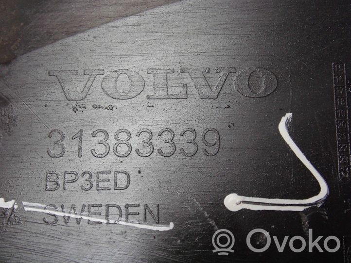 Volvo V90 Cross Country Rivestimento della parte inferiore del paraurti posteriore 31383339