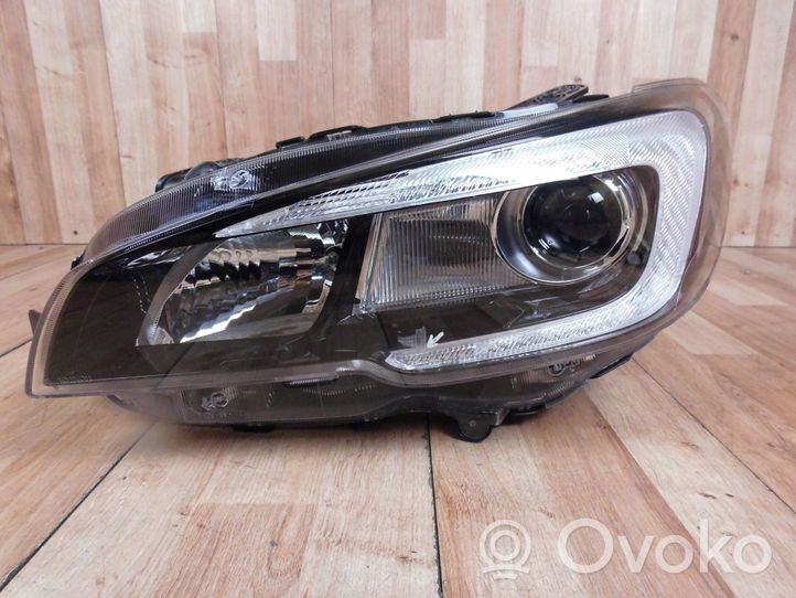 Subaru Levorg Lampa przednia 