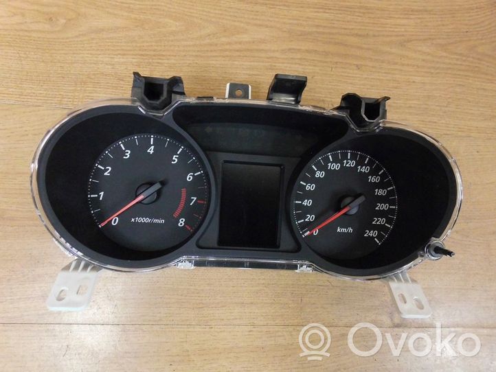 Mitsubishi Lancer X Compteur de vitesse tableau de bord 8100C031