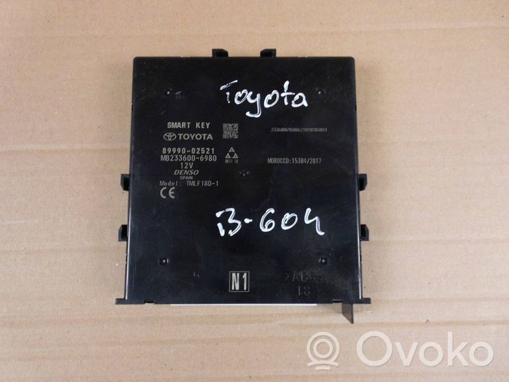 Toyota Corolla E210 E21 Beraktės sistemos KESSY (keyless) valdymo blokas/ modulis 8999002521