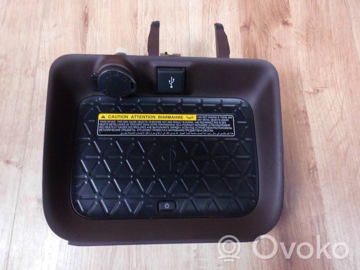 Toyota RAV 4 (XA50) Module de charge sans fil 861C042011E2