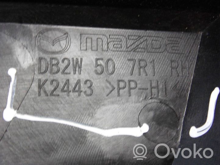 Mazda CX-3 Rivestimento del tergicristallo DB2W507S1