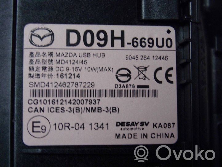 Mazda CX-3 Navigaatioyksikkö CD/DVD-soitin DA6C669G0D