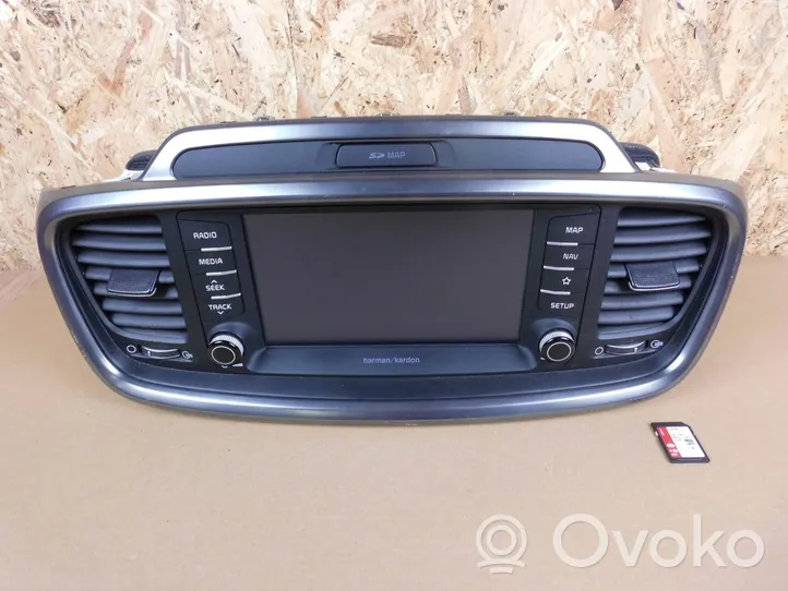 KIA Sorento Radio/CD/DVD/GPS-pääyksikkö 96560C5EC1WK