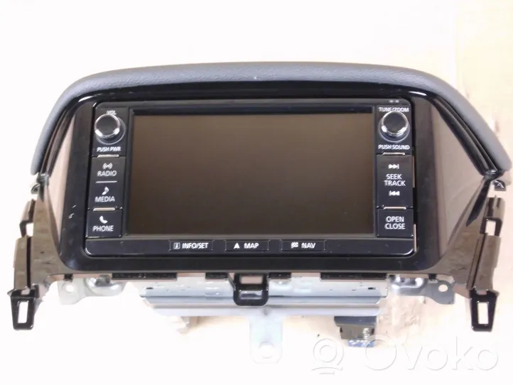 Mitsubishi Eclipse Cross Unité de navigation Lecteur CD / DVD 8750A578