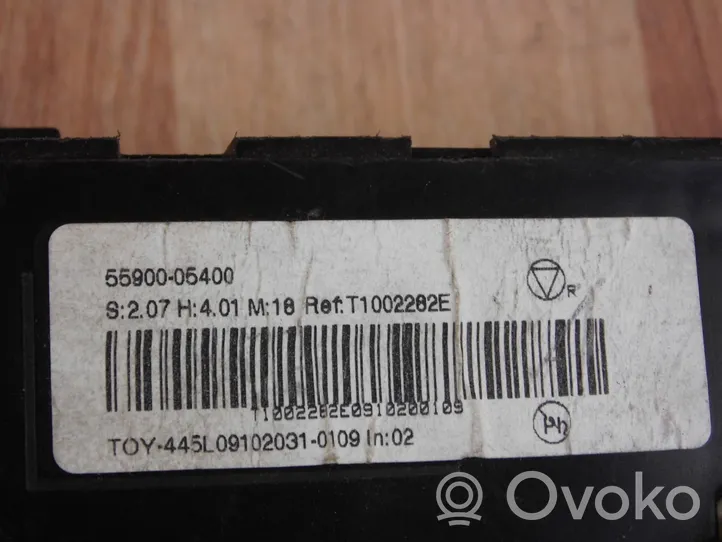 Toyota Avensis T270 Oro kondicionieriaus/ klimato/ pečiuko valdymo blokas (salone) 5590005400