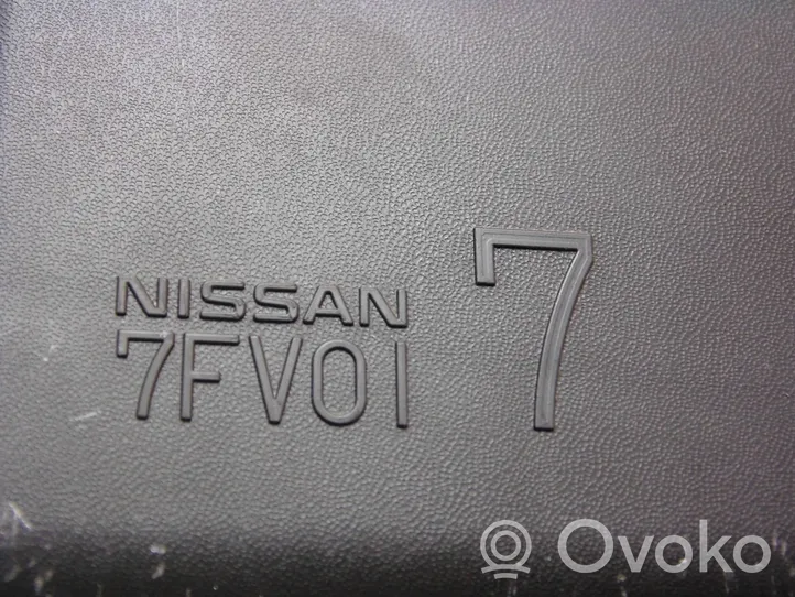 Nissan X-Trail T32 Ilmansuodattimen kotelo 7FV01
