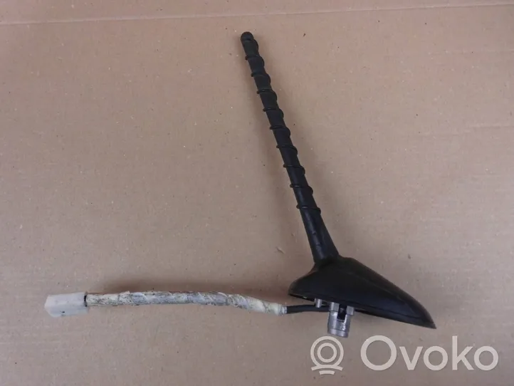 Toyota Prius (XW30) Antena radiowa 8630947020